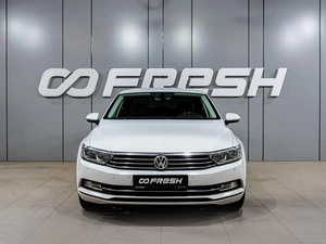 Седан Volkswagen Passat 2018 года, 1699000 рублей, Воронеж