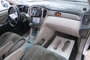 Внедорожник Toyota Highlander 2002 года, 989000 рублей, Омск