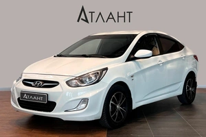 Седан Hyundai Solaris 2016 года, 769000 рублей, Красноярск