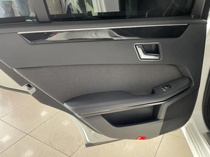 Седан Mercedes-benz E-класс 2011 года, 1687000 рублей, Солонцы