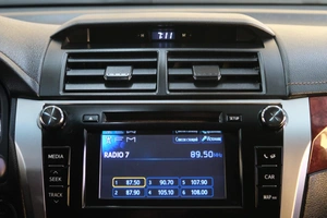 Седан Toyota Camry 2013 года, 1599000 рублей, Омск