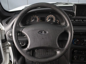 Внедорожник ВАЗ (LADA) Niva Travel 2024 года, 1150000 рублей, Омск
