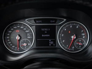 Хетчбэк Mercedes-benz B-класс 2015 года, 1345500 рублей, Краснодар