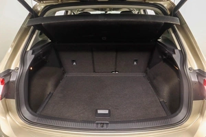 Внедорожник Volkswagen Tiguan 2017 года, 3089000 рублей, Пермь