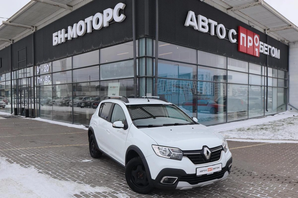 Хэтчбек Renault Sandero 2019 года, 1135000 рублей, Мирное