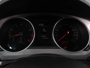 Седан Volkswagen Jetta 2018 года, 1378000 рублей, Воронеж