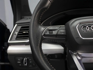Внедорожник Audi Q5 2017 года, 3498000 рублей, Омск