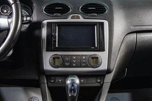 Хетчбэк Ford Focus 2007 года, 489000 рублей, Сургут