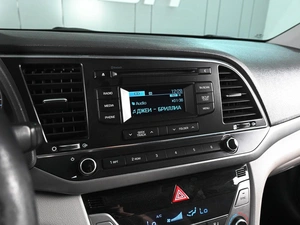 Седан Hyundai Elantra 2017 года, 1349000 рублей, Аксай