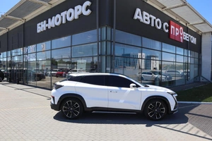Внедорожник Changan UNI-T 2023 года, 2620000 рублей, Мирное