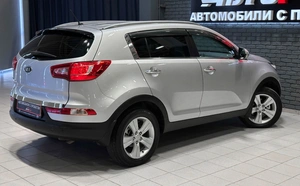 Внедорожник Kia Sportage 2011 года, 1087000 рублей, Красноярск