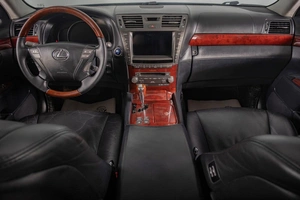 Седан Lexus LS 2010 года, 2279000 рублей, Томск