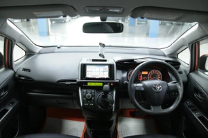 Минивэн Toyota Wish 2013 года, 1438000 рублей, Солонцы