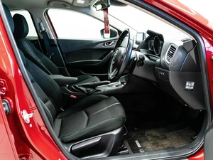 Хетчбэк Mazda Axela 2017 года, 1350000 рублей, Красноярск