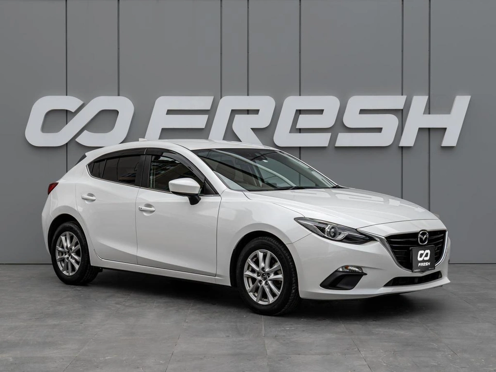 Хетчбэк Mazda Axela 2016 года, 1400000 рублей, Краснодар