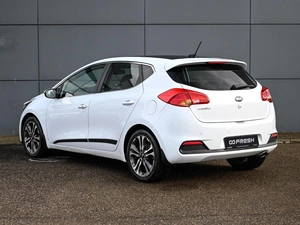 Хетчбэк Kia Ceed 2013 года, 1440000 рублей, Краснодар