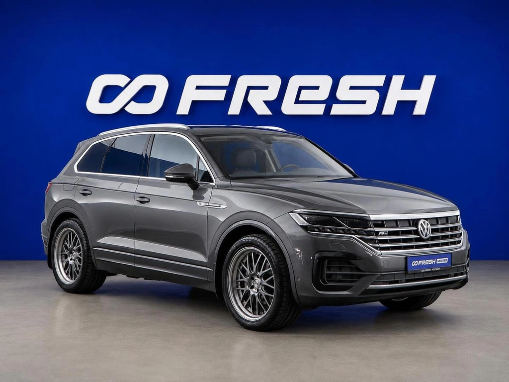 Внедорожник Volkswagen Touareg 2019 года, 4647777 рублей, Москва
