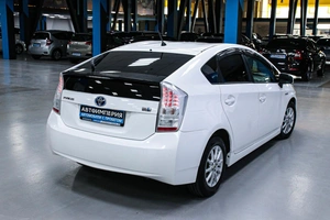 Лифтбек Toyota Prius 2011 года, 953000 рублей, Солонцы