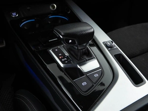 Седан Audi A4 2020 года, 3947444 рублей, Москва