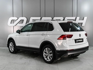 Внедорожник Volkswagen Tiguan 2017 года, 2790000 рублей, Аксай