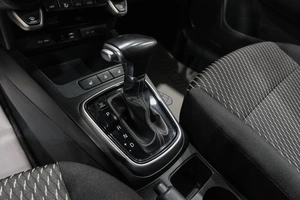 Седан Kia Rio 2019 года, 1589000 рублей, Новокузнецк