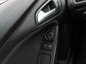 Хетчбэк Ford Focus 2018 года, 979000 рублей, Саратов