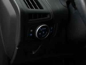 Хетчбэк Ford Focus 2017 года, 1178055 рублей, Москва