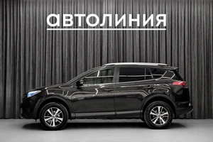 Внедорожник Toyota RAV4 2015 года, 2499000 рублей, Красноярск