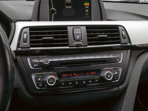 Седан BMW 3 серия 2014 года, 2100000 рублей, Краснодар