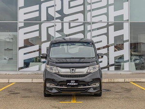 Минивэн Honda Stepwgn Spada 2016 года, 2240000 рублей, Краснодар