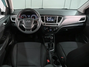 Седан Hyundai Solaris 2020 года, 1649000 рублей, Ростов-на-Дону
