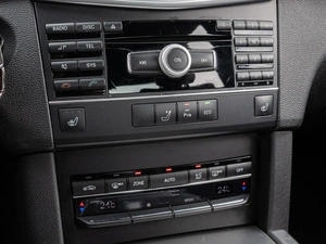 Седан Mercedes-benz E-класс 2011 года, 1650000 рублей, Краснодар