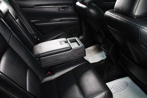 Седан Lexus ES 2013 года, 1749000 рублей, Сургут