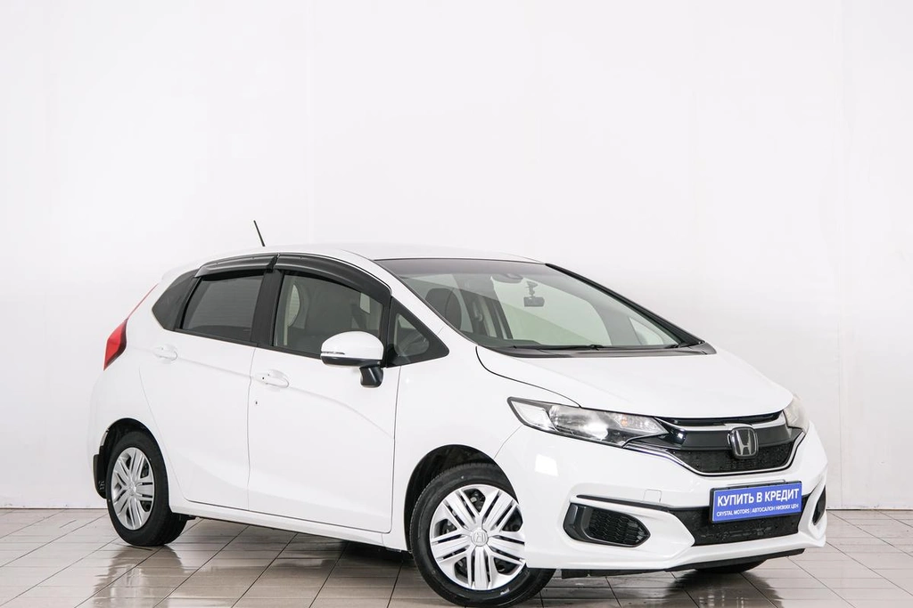 Хетчбэк Honda Fit 2019 года, 1359000 рублей, Красноярск