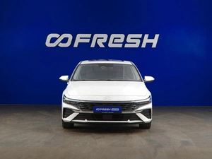 Седан Hyundai Elantra 2023 года, 1987077 рублей, Москва