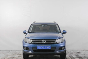 Внедорожник Volkswagen Tiguan 2011 года, 1289000 рублей, Кемерово