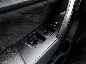 Седан Toyota Corolla 2016 года, 1349000 рублей, Большой Сочи