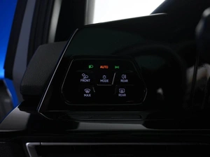 Хетчбэк Volkswagen Golf 2022 года, 2888444 рублей, Москва