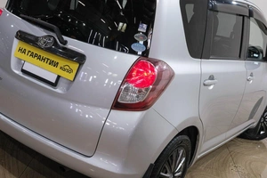 Хетчбэк Toyota Ractis 2009 года, 699000 рублей, Новокузнецк