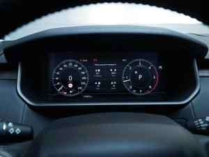 Внедорожник Land Rover Discovery 2019 года, 4768888 рублей, Москва