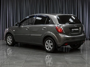 Хетчбэк Kia Rio 2010 года, 679000 рублей, Тюмень