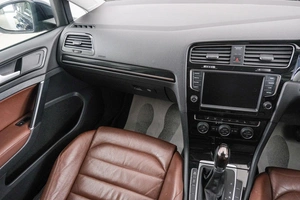 Универсал Volkswagen Golf 2013 года, 1249000 рублей, Красноярск