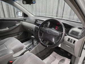 Седан Toyota Corolla 2002 года, 529000 рублей, Красноярск