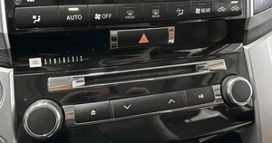 Внедорожник Toyota Land Cruiser 2014 года, 3967000 рублей, Красноярск