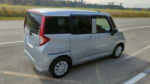 Минивэн Toyota Roomy 2018 года, 920000 рублей, Лесосибирск