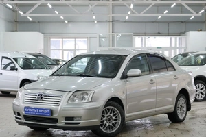 Седан Toyota Avensis 2003 года, 559000 рублей, Омск