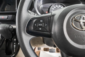 Хетчбэк Toyota Passo 2016 года, 799000 рублей, Барнаул