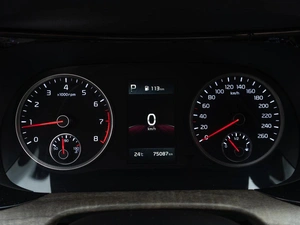 Седан Kia K5 2021 года, 2899000 рублей, Саратов