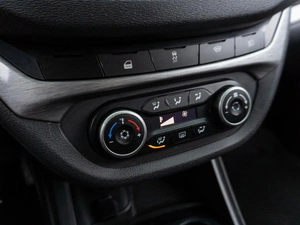 Седан ВАЗ (LADA) Vesta 2019 года, 999000 рублей, Саратов