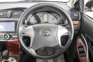 Седан Toyota Premio 2010 года, 1149000 рублей, Барнаул